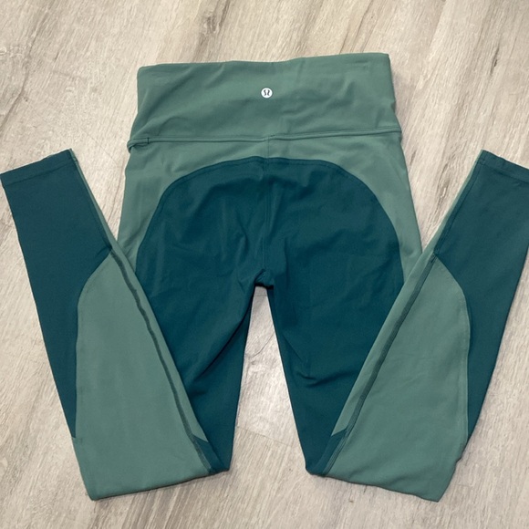 Lululemon Wake & Train Tight Green Jasper Frosted Pine - Picture 10 of 12
